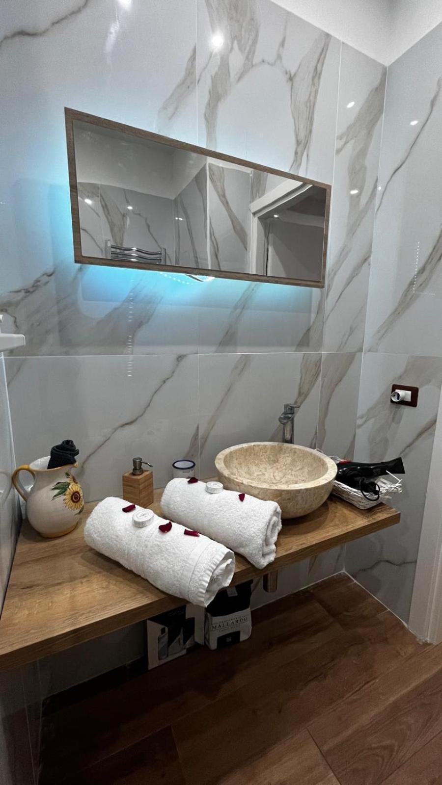 Vespucci Suite Napoli Bagian luar foto