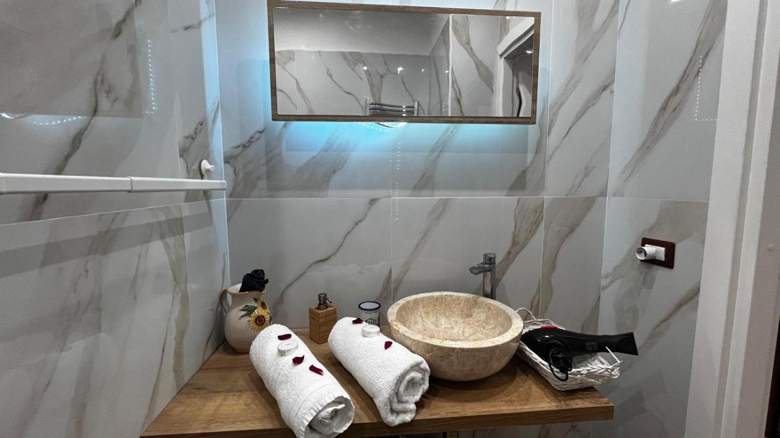 Vespucci Suite Napoli Bagian luar foto