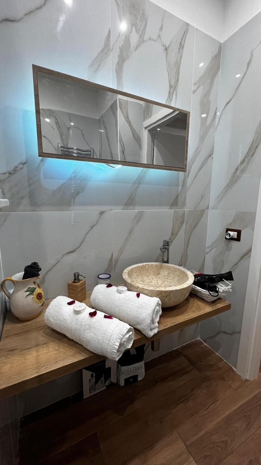 Vespucci Suite Napoli Bagian luar foto