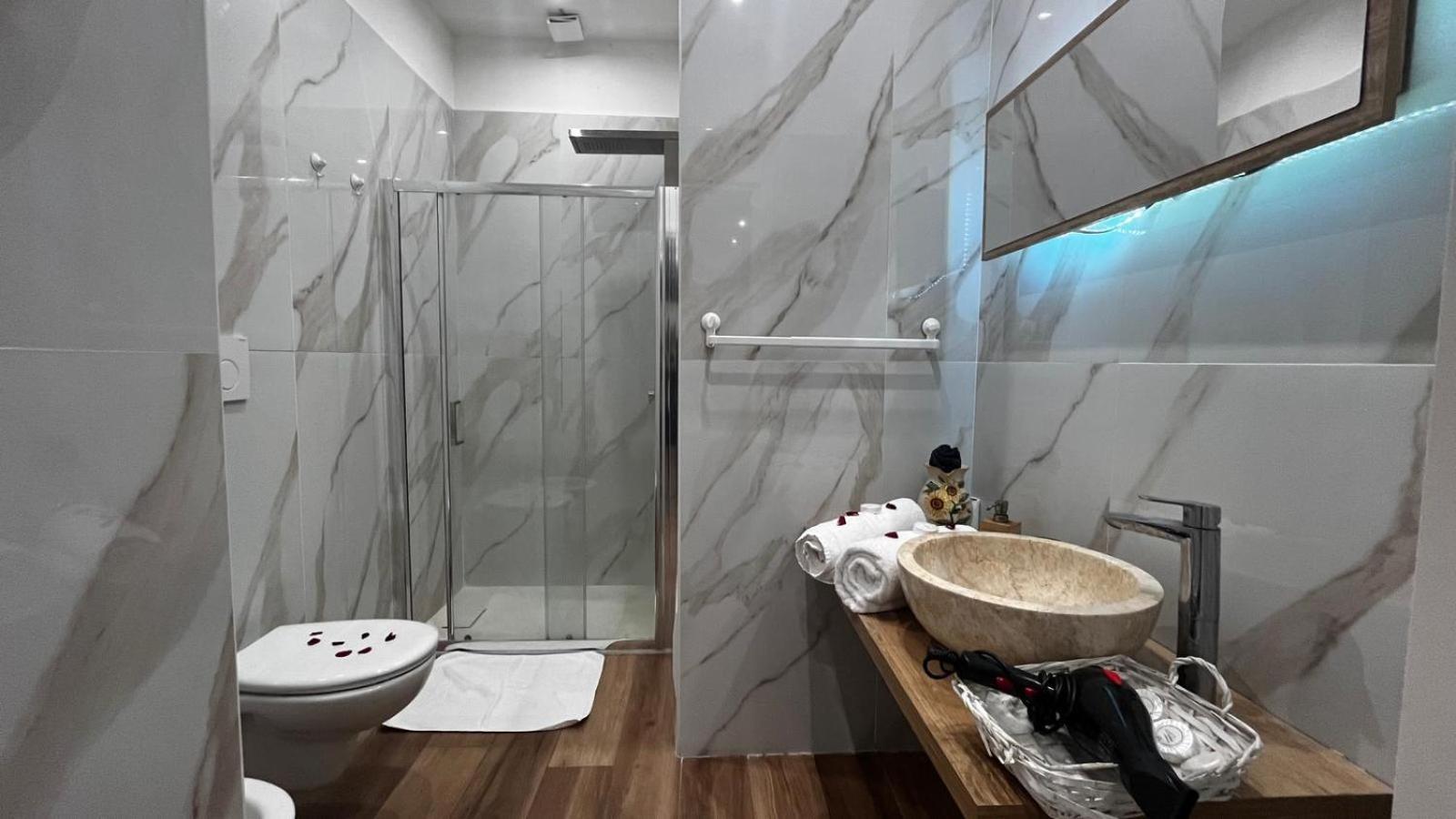 Vespucci Suite Napoli Bagian luar foto